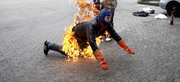 Hvad er en semiburn udført af en stuntman